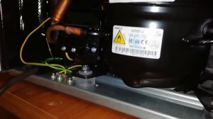 Холодильник DEXP RF-SD070MA/W