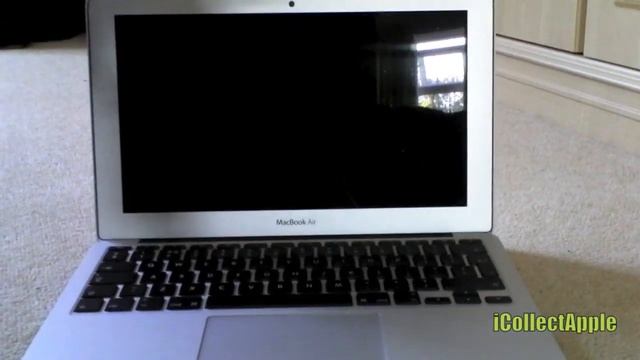 Review: 11 Inch MacBook Air (Mid 2012 Model)