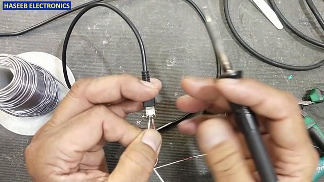 {817} Micro USB Type B Connector DIP 5 Pin Socket Pinout смотреть онлайн