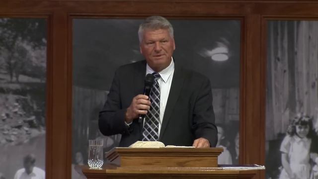 Pastor Tommy Bates - 2-12-23 - 6PM смотреть онлайн