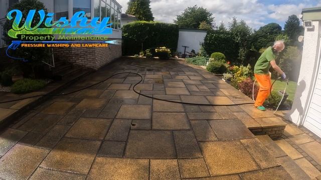 Softwashing monoblock and patio with x jet. First video with the new gopro hero 10 in Edinburgh смотреть онлайн