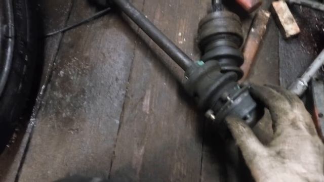 mercedes 190/124 - пара слов про полуось, замена. смотреть онлайн