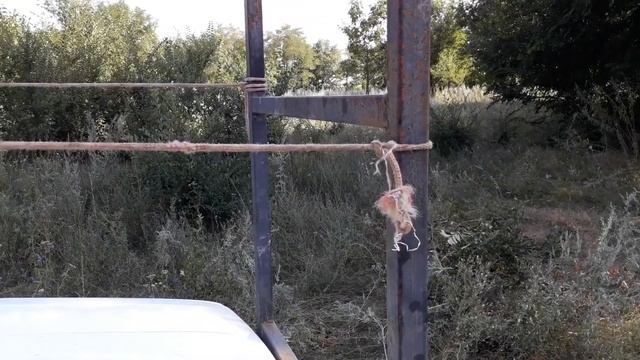 Как легко на легковой машине можно перевести 6 метровые доски и арматуру смотреть онлайн