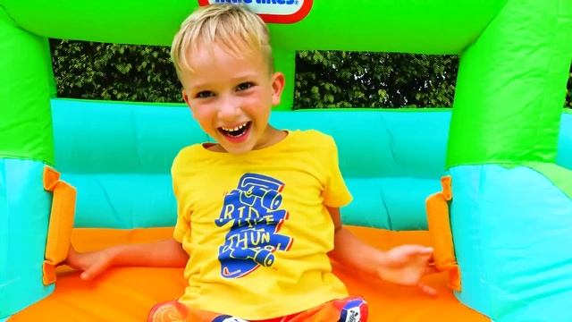 Vlad and Niki build inflatable house and more funny stories for kids смотреть онлайн
