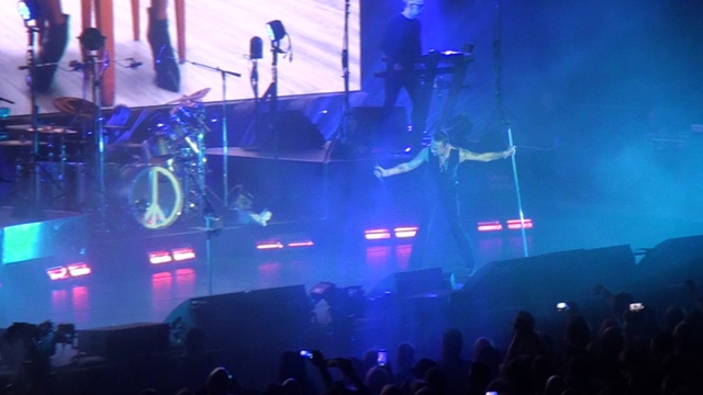 Depeche Mode - In your Room @live in Vilnius 22.02.2018 смотреть онлайн