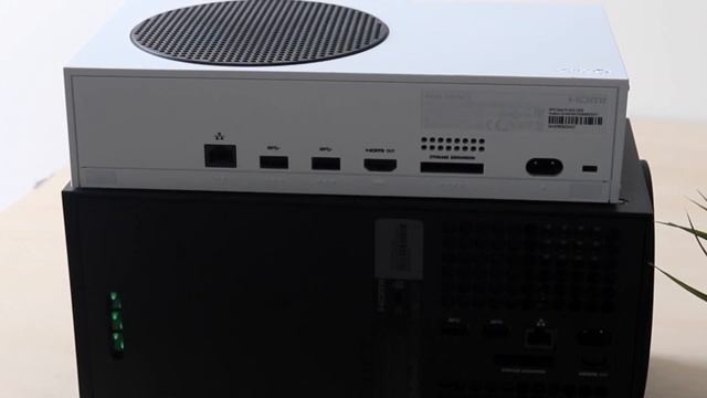 How To FIX Xbox Series X / S Freezing / Crashing! (2022) смотреть онлайн