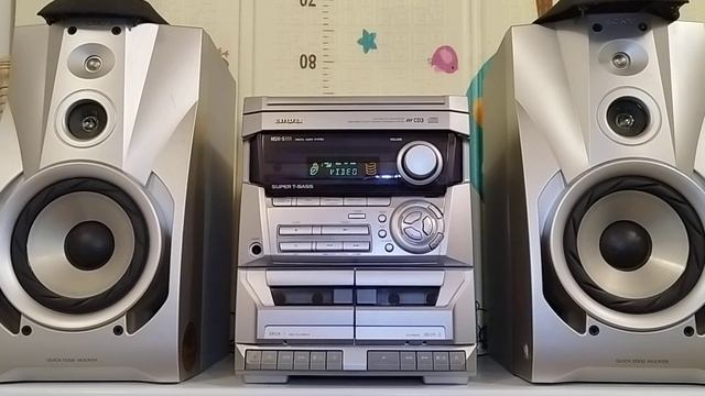Музыкальный центр Aiwa NSX-S111. Радио/ Usb/ Bluetooth/ Cd/ Кассета/ Aux. смотреть онлайн