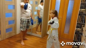 Тхэквондо белый пояс с жёлтой полоской