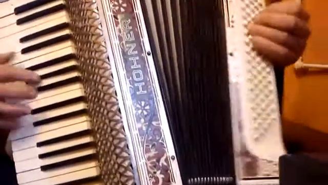 Hohner Verdi 2-oberek wilanowski смотреть онлайн