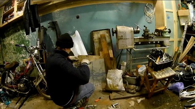 Замена подшипника опоры передней стойки слева Subaru Forester SF5 смотреть онлайн