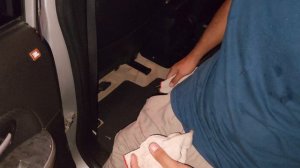 Как снять кресло в Сузуки Гранд Витара.