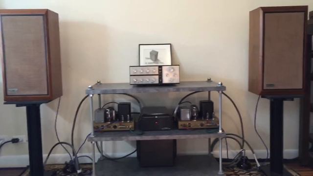 KLH Model Five 5 - Demonstration & Review смотреть онлайн