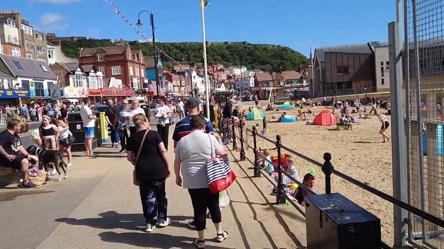 Скарборо Scarborough - английский морской курорт, где правит гегемон, где мертвые чайки и кебаб