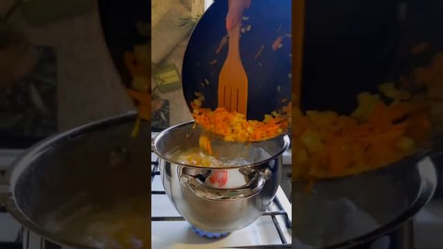 Рыбный супчик из консервов за 20 мин) Быстро, легко и вкусно) #рыбныйсуп