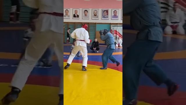 Inst:kran.mma #кранмма #kranmma #арб #рукопашныйбой #мма #боец #тренер #борец #борьба #бокс #ударни смотреть онлайн