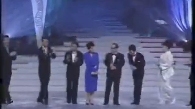 吉永小百合 Yoshinaga Sayuri &吉田 正 - いつでも夢を (1962) смотреть онлайн