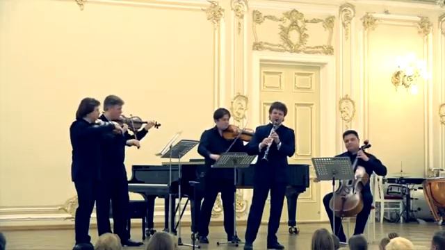 B.Kovacs . Shalom Aleichem for clarinet and strings смотреть онлайн