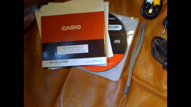 Casio EX-FC100 Unboxing смотреть онлайн