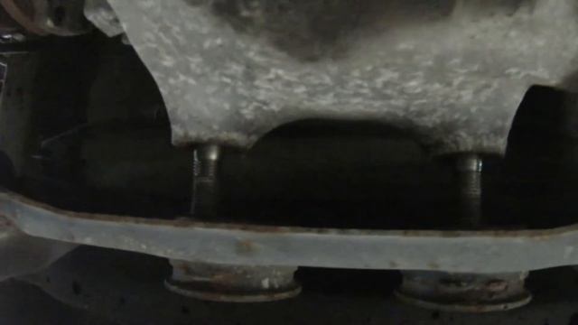 J30 Rear Diff Removal at the Junkyard смотреть онлайн