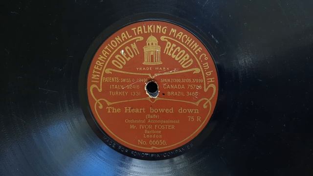 The Heart Bowed Down. Sung by Ivor Foster, Baritone with Orchestral accompaniment смотреть онлайн