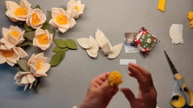 Fiori di panno: le magnolie di Pasqua смотреть онлайн