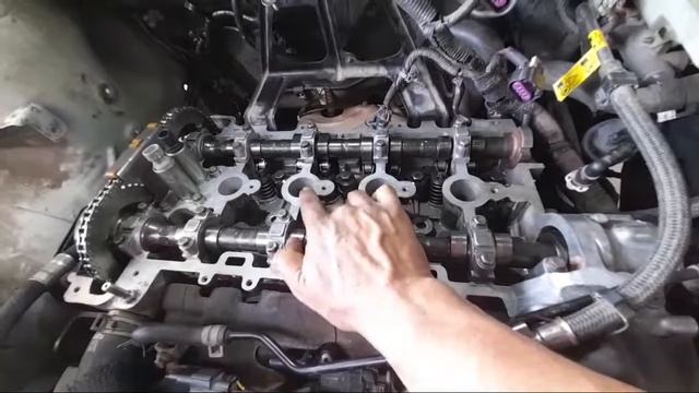 Instalacion De Tapa De Punterias Chevrolet Captiva 2.4 2013 смотреть онлайн
