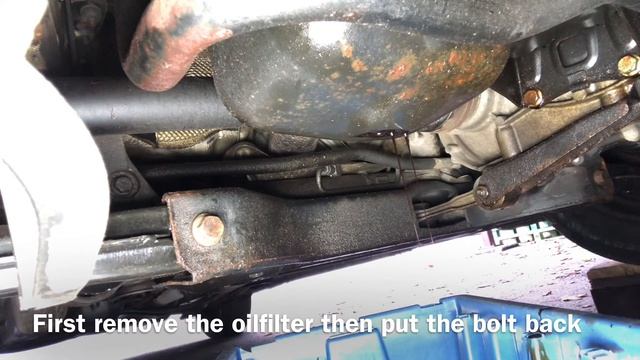 WV Seat Skoda - oil change смотреть онлайн