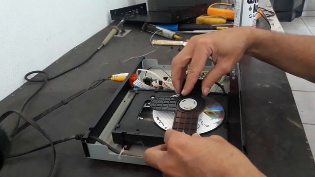 DVD NÃO TOCA FÁCIL DE RESOLVER смотреть онлайн