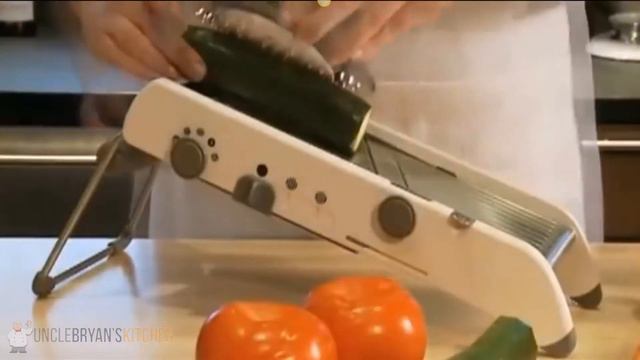 Deluxe Mandoline Slicer смотреть онлайн