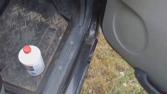 Чем можно приклеить отвалившееся стекло у бокового зеркала. смотреть онлайн