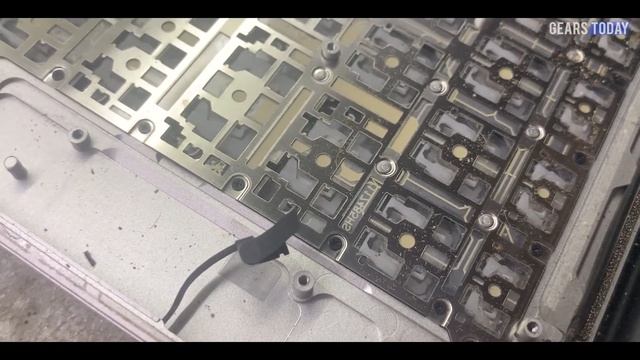 MacBook Air Keyboard Replacement Tutorial 2020 | Repair MacBook Air Keyboard At Home смотреть онлайн