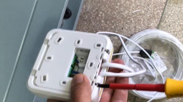 Как установить радиоволновой термостат Salus WiFi RT 310 RF Легко сделать, видео урок своими рукам смотреть онлайн
