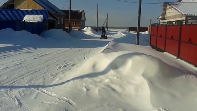 Снегокат с мотором от бензопилы Урал смотреть онлайн