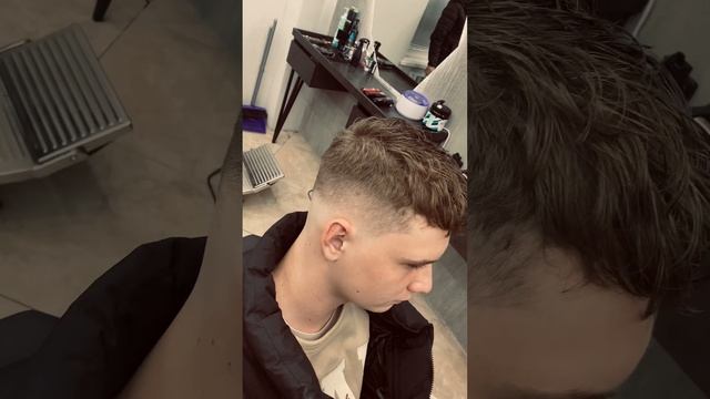 Стрижка Удлиненный Кроп смотреть онлайн