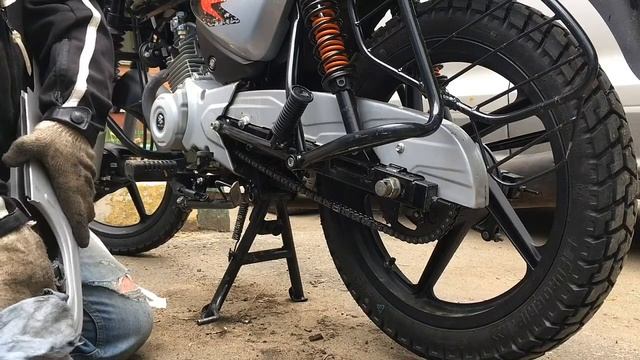 BAJAJ BOXER мойка и обслуживание после лесных грязевых ванн. смотреть онлайн