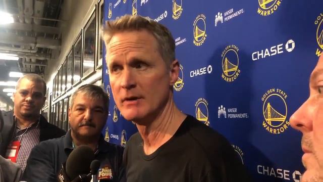 Steve Kerr On The Glenn Robinson, Alec Burks Impending Trades смотреть онлайн