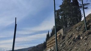 Монтаж 3-д забора повышенной сложности