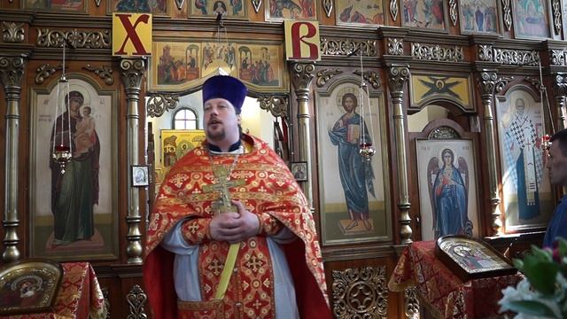 С праздником жен-мироносиц! Проповедь иерея Евгения Сбитнева, 12 мая 2019г. смотреть онлайн