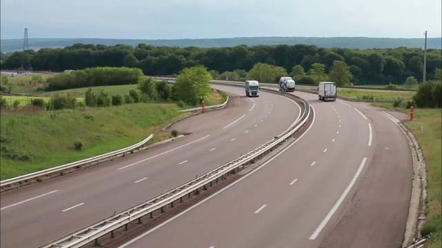 Loaded truck and cars crossing on highway | Speed car racing on main highway| truck and car racing смотреть онлайн
