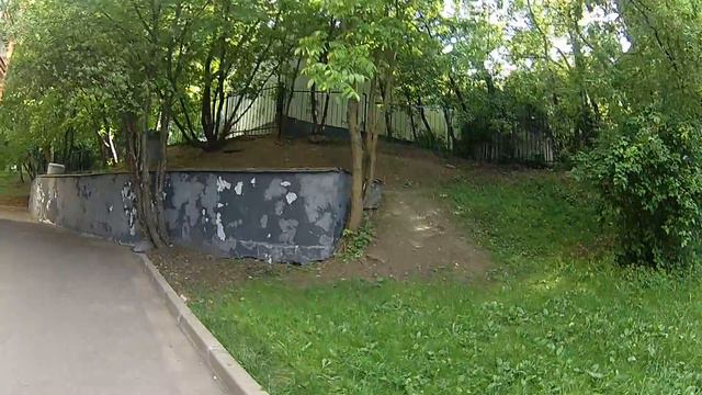 2021.31.05 Дорога из школы 879 к подъезду дома. смотреть онлайн