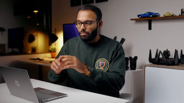 HP Aero 13 Review - A Thin & Light Gem! смотреть онлайн