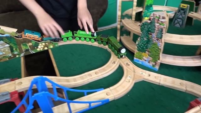 Building a Thomas and Friends Logging Station Track смотреть онлайн