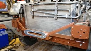 Установка лебедки в шевроле ниву размеры. Скрытая установка в бампер.