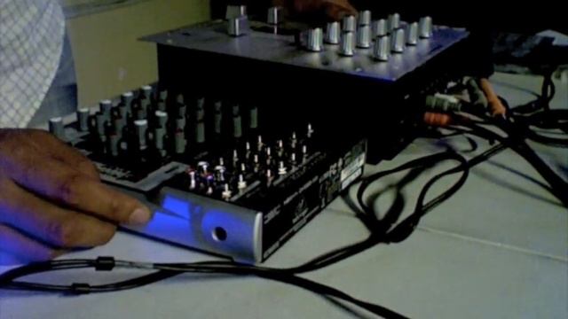 QUICK REVIEW: Behringer Xenyx QX1002USB Mixer смотреть онлайн