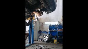 Тойота Auris, замена передних рычагов