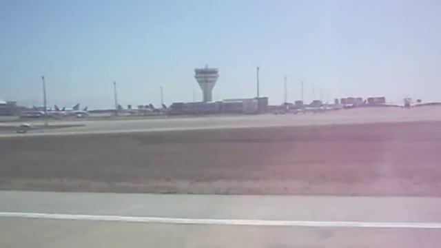 Ту-154М Belavia. Взлет с Анталии. смотреть онлайн