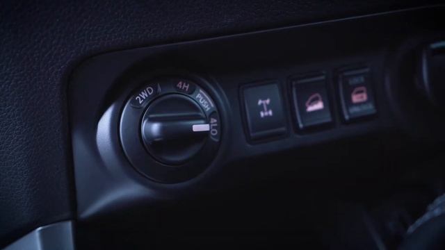 How to select 4WD in your Nissan Navara смотреть онлайн