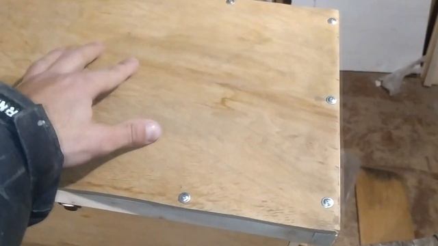 Ловушка для пчел. Изготовление. смотреть онлайн