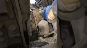 Замена масла на камазе.mp4