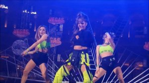 NYUSHA / НЮША ~ Между нами (Vegas, Москва) Live 2019